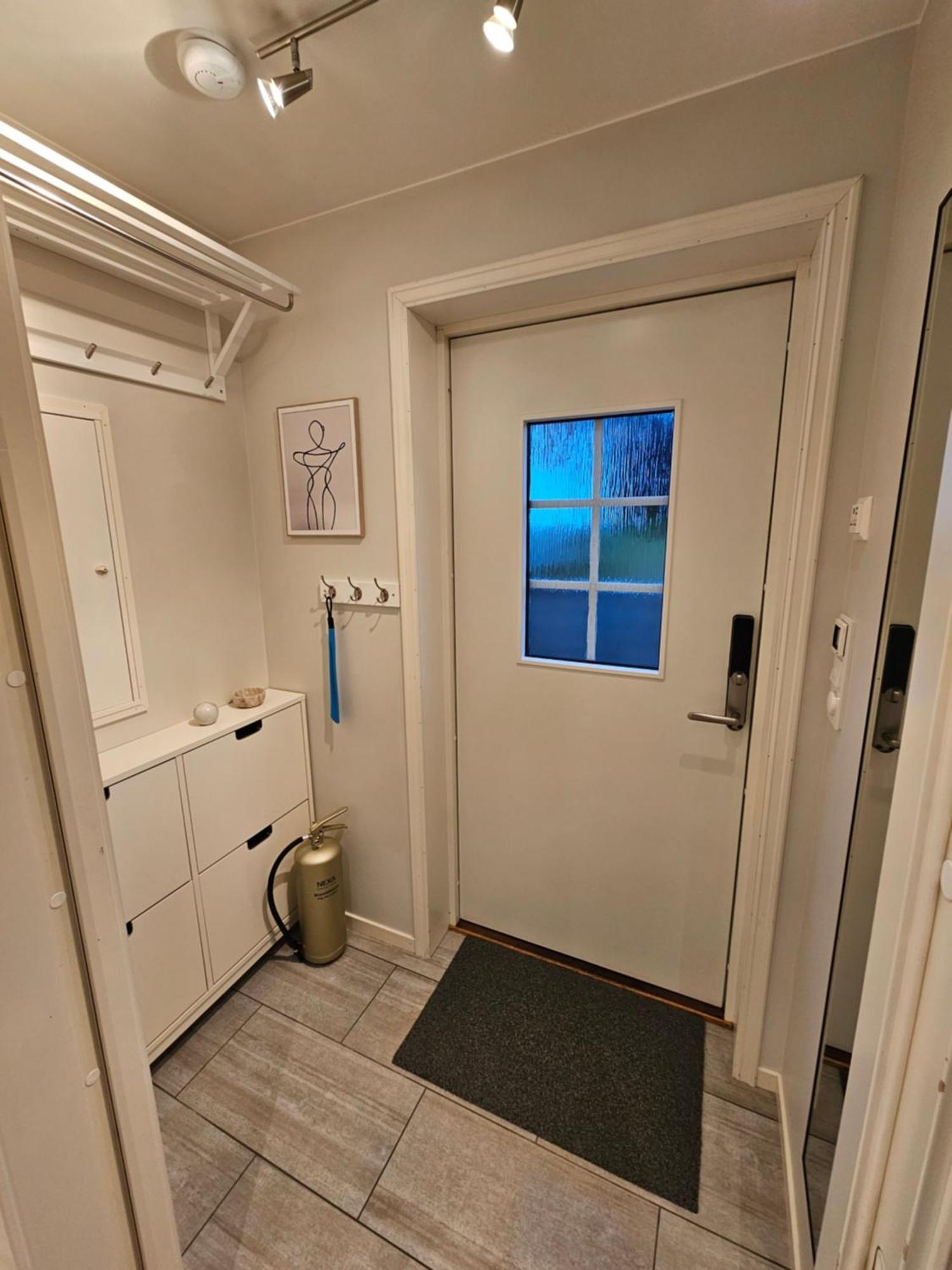 Moderne 10 Min Fra Sentrum Appartement *
